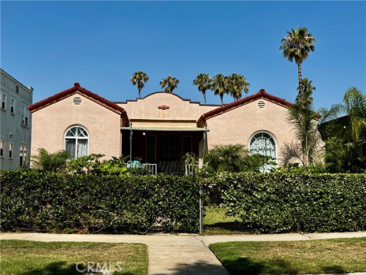 Residential Home in Los Feliz