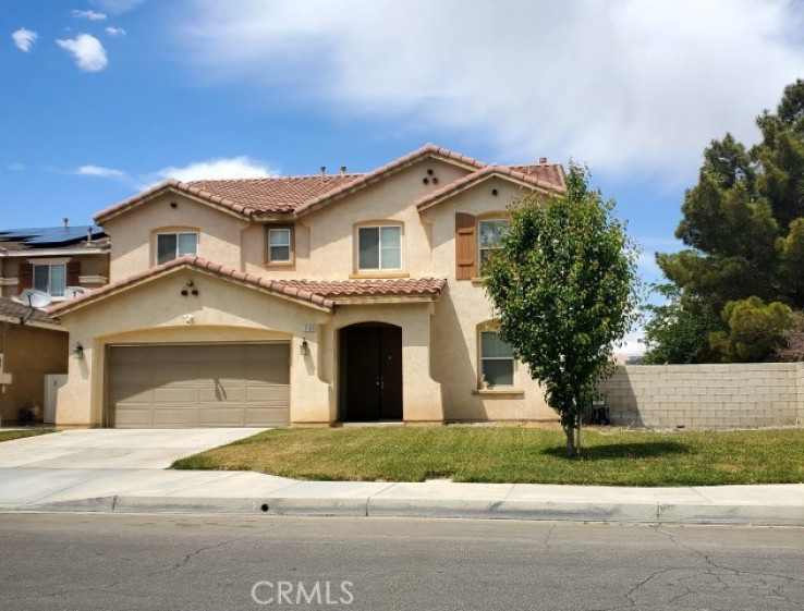 4 Bed Home for Sale in Lancaster, California