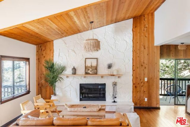 7 Bed Home for Sale in Topanga, California