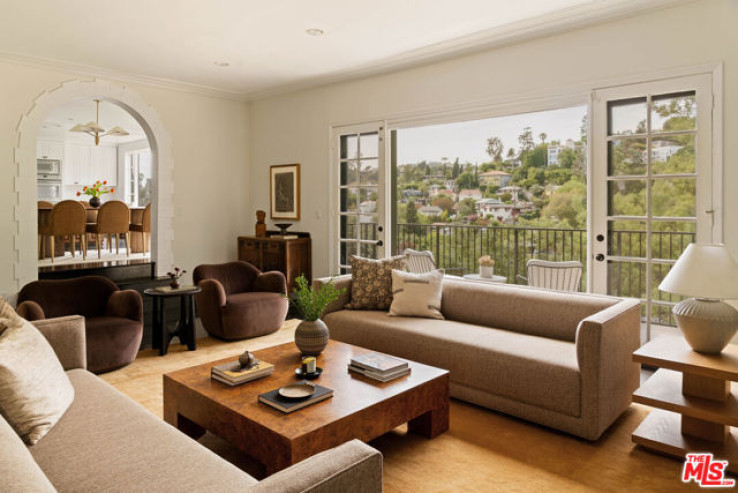 4 Bed Home for Sale in Los Angeles, California