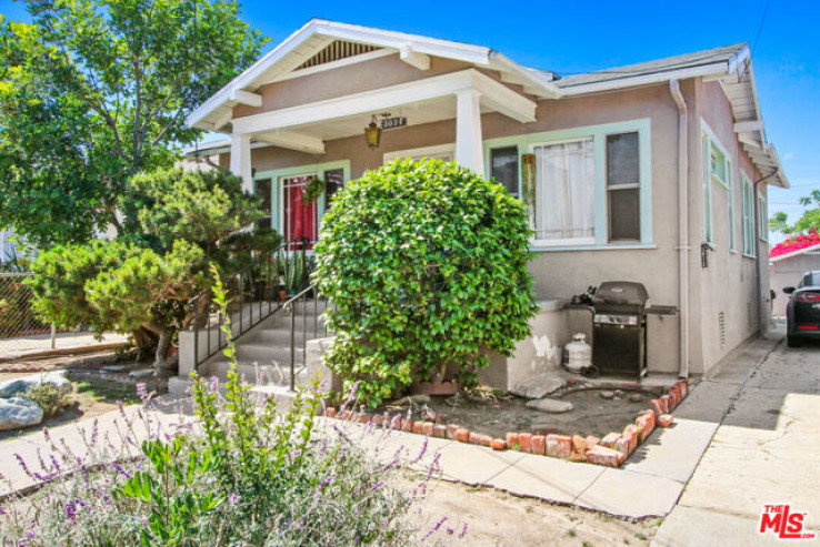  Income Home for Sale in Los Angeles, California