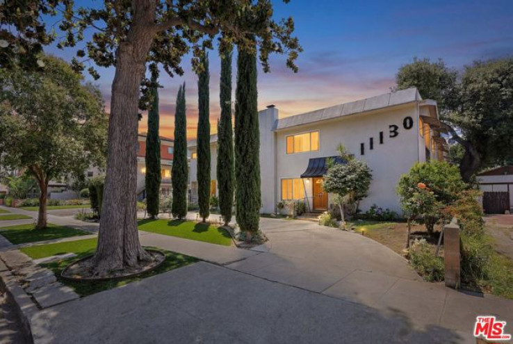  Income Home for Sale in North Hollywood, California