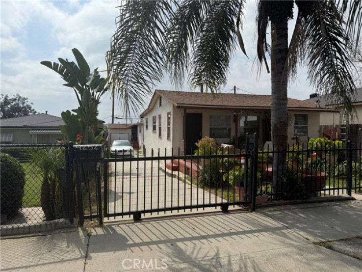  Income Home for Sale in East Los Angeles, California