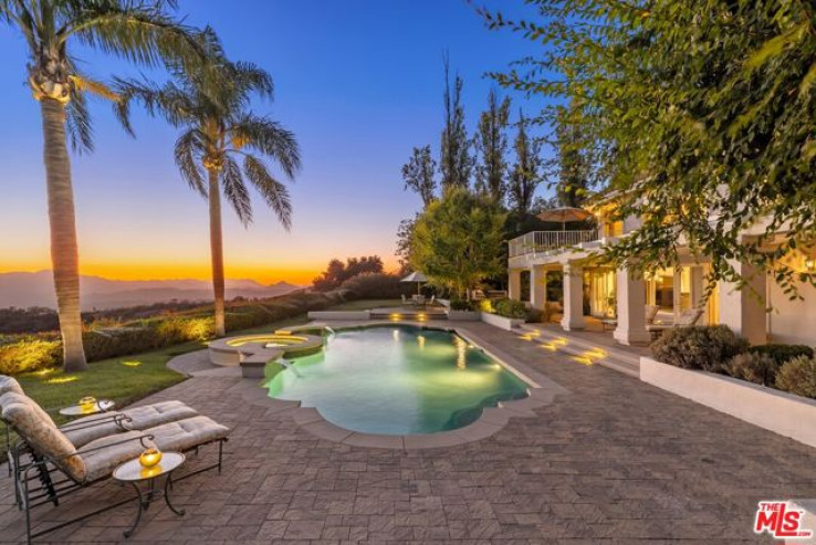 5 Bed Home for Sale in Calabasas, California