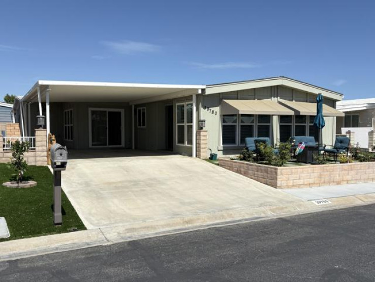 2 Bed Home for Sale in Palm Desert, California