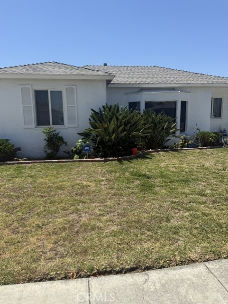 3 Bed Home for Sale in Compton, California