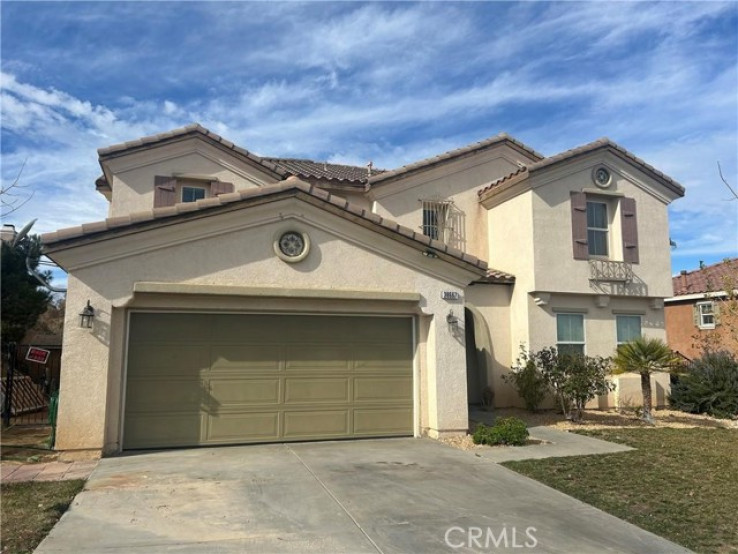 6 Bed Home for Sale in Palmdale, California