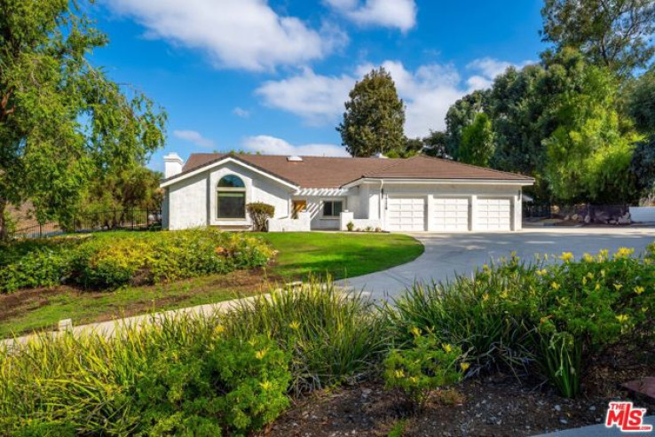 4 Bed Home for Sale in Calabasas, California