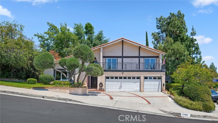 Residential Home in Granada Hills
