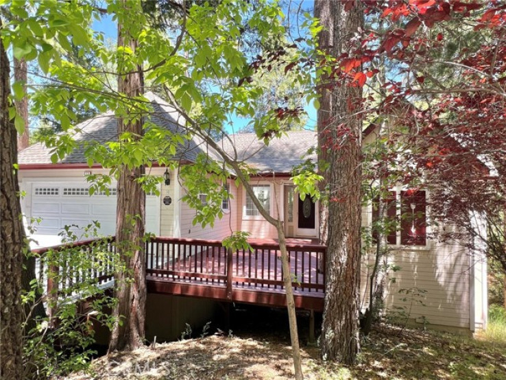 Residential Home in Arrowhead Woods