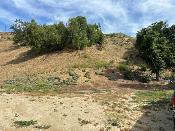  Land for Sale in Castaic, California