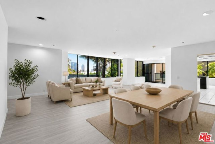 2 Bed Home for Sale in Los Angeles, California