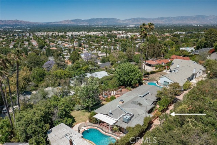4 Bed Home for Sale in Encino, California