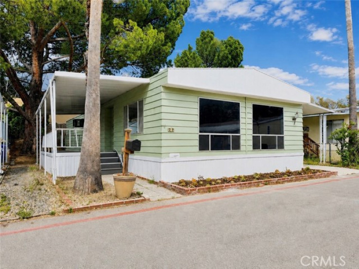 4 Bed Home for Sale in Castaic, California