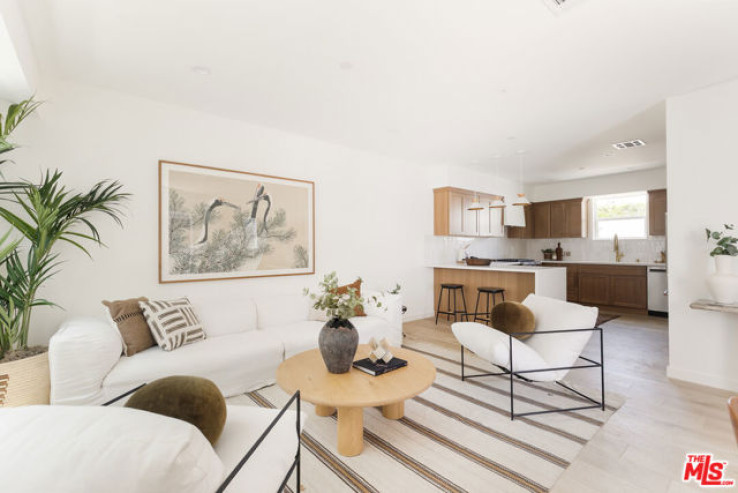 4 Bed Home for Sale in Los Angeles, California