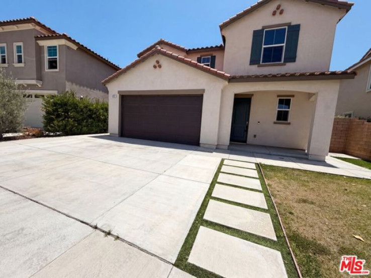 3 Bed Home for Sale in Santa Paula, California