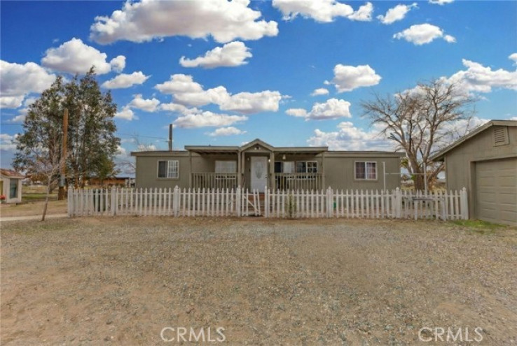6 Bed Home for Sale in Adelanto, California
