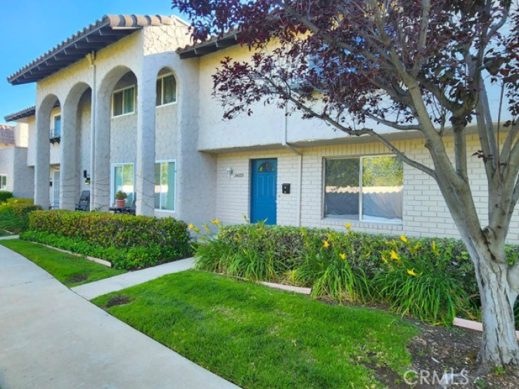 3 Bed Home for Sale in Newhall, California