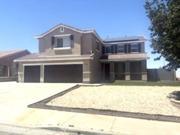 6 Bed Home for Sale in Palmdale, California