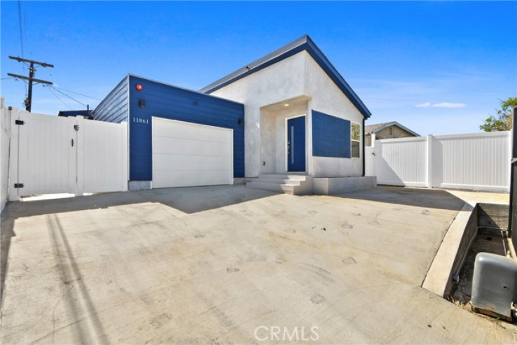 3 Bed Home for Sale in Los Angeles, California