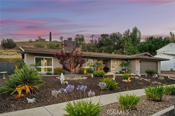 Residential Home in Thousand Oaks