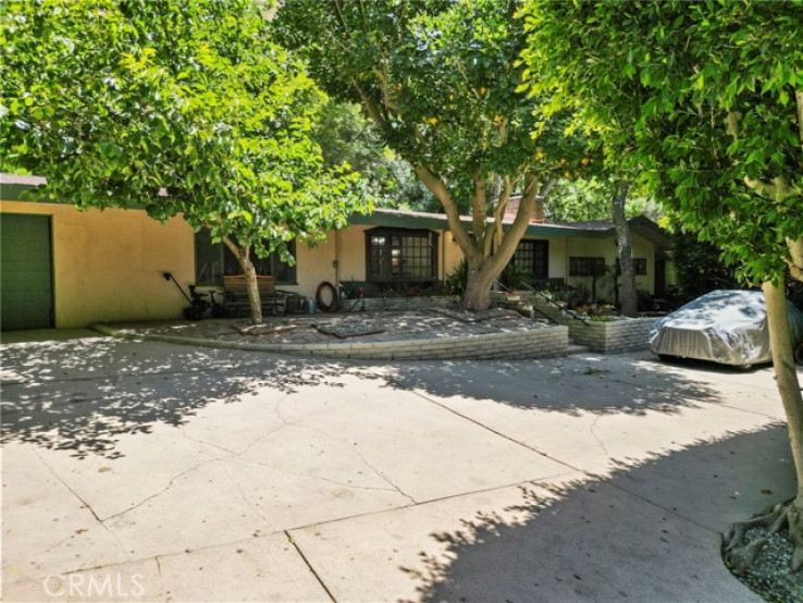 3 Bed Home for Sale in Los Angeles, California