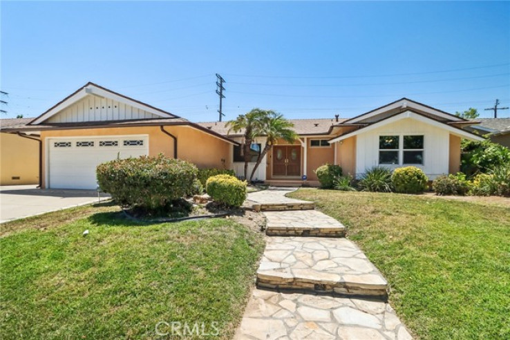 Residential Home in Granada Hills