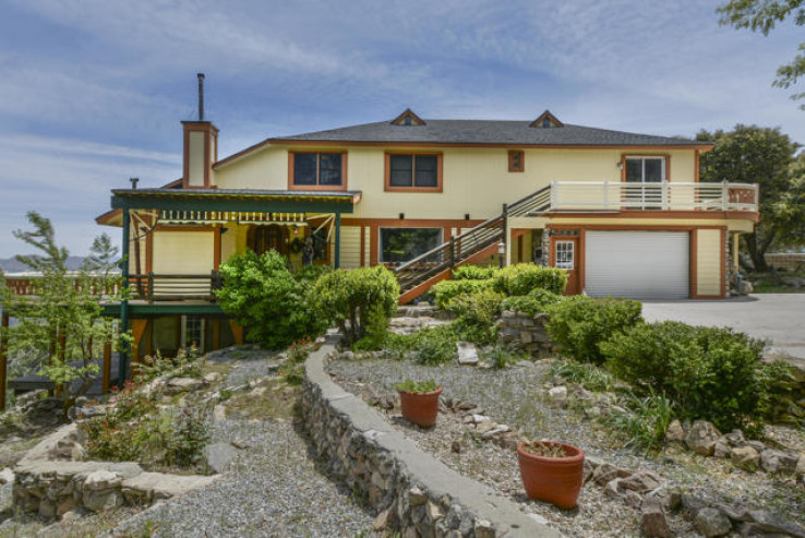 7 Bed Home for Sale in San Bernardino, California