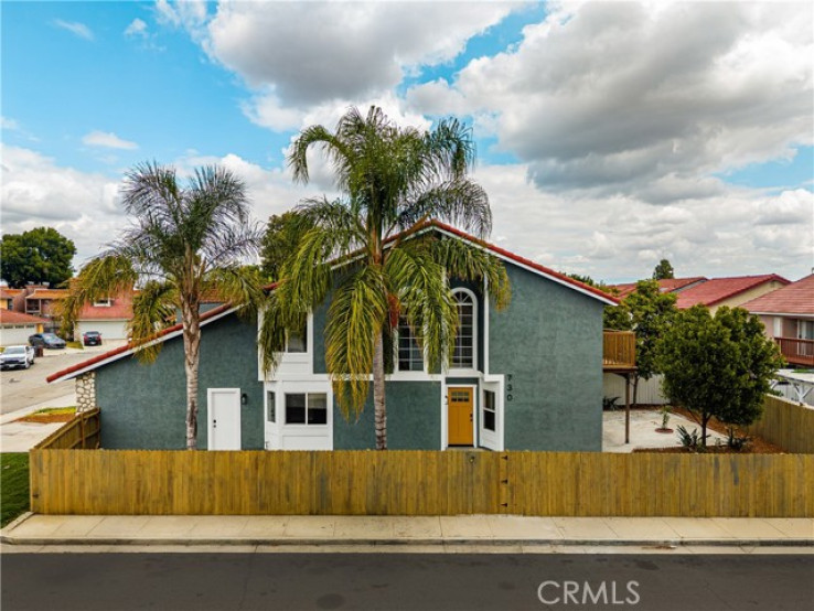 4 Bed Home for Sale in Compton, California