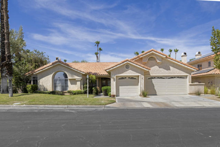 4 Bed Home for Sale in Palm Desert, California