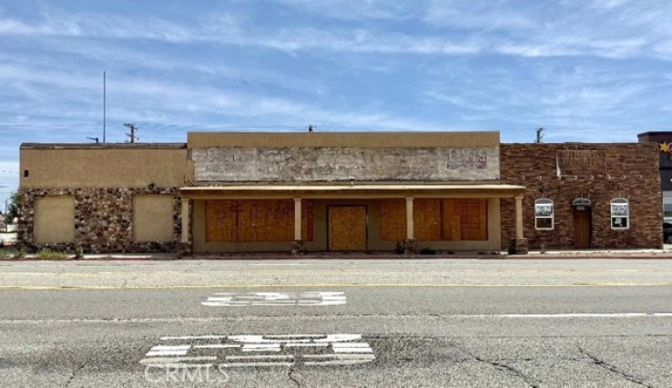  Commercial for Sale in Mojave, California