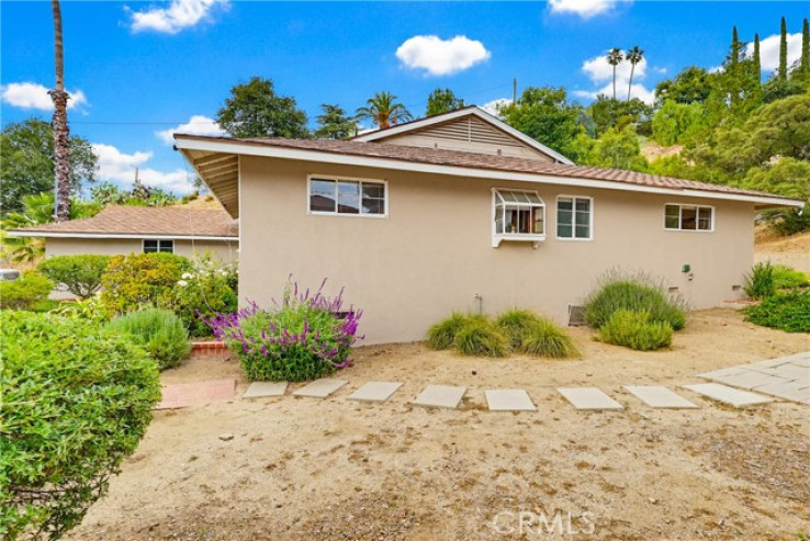 3 Bed Home for Sale in Tujunga, California