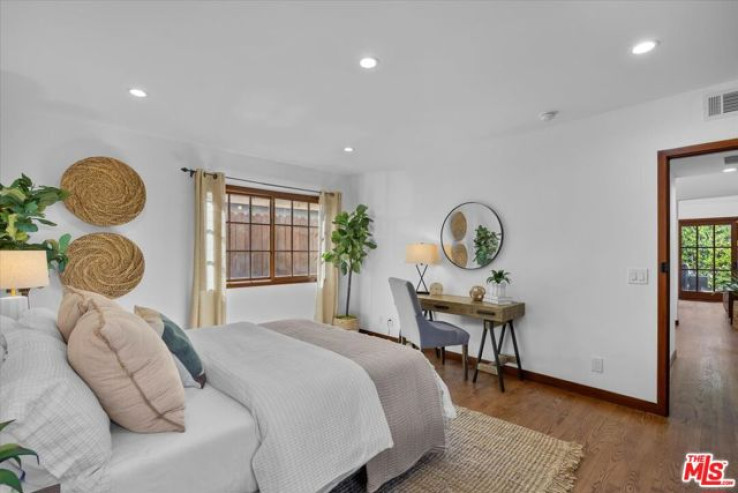 4 Bed Home for Sale in Venice, California