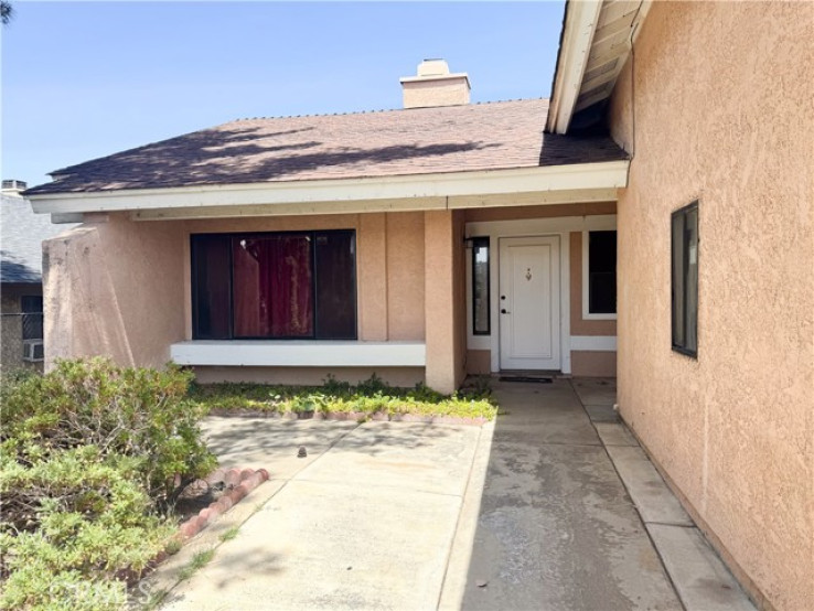 4 Bed Home for Sale in Palmdale, California