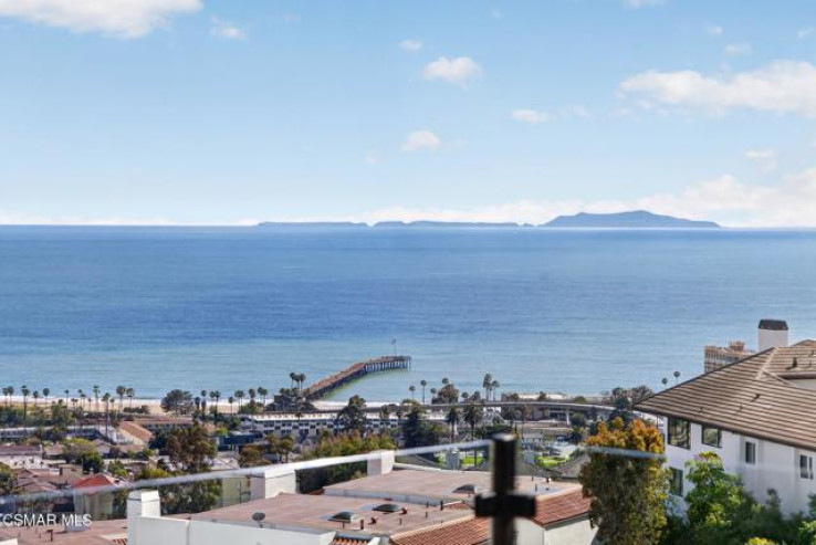 3 Bed Home for Sale in Ventura, California
