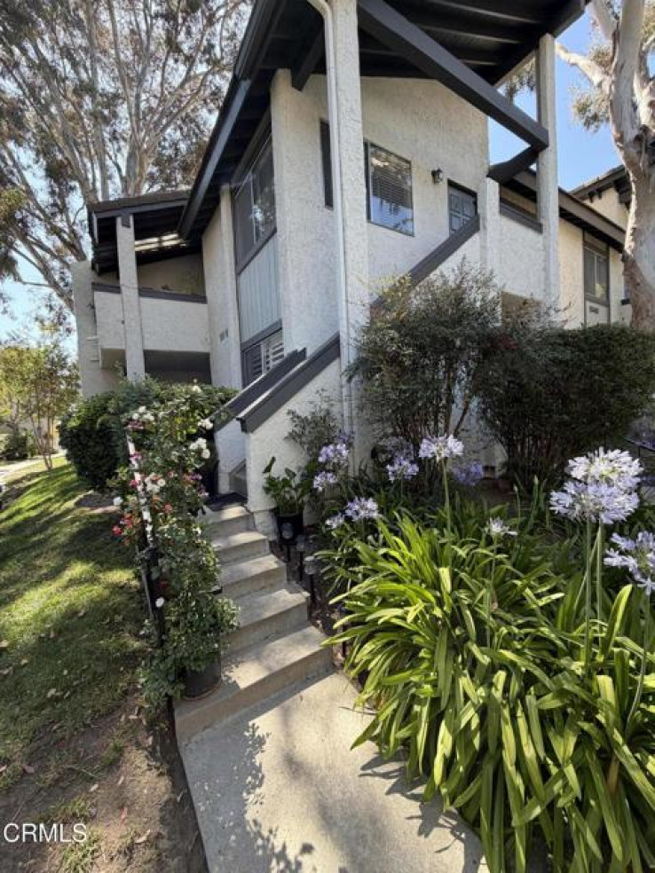 2 Bed Home for Sale in Thousand Oaks, California