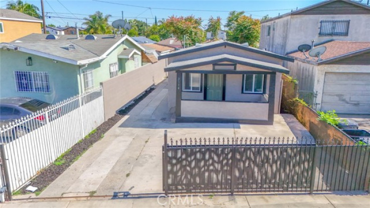 3 Bed Home for Sale in Compton, California