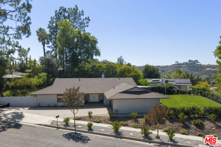 4 Bed Home for Sale in Topanga, California