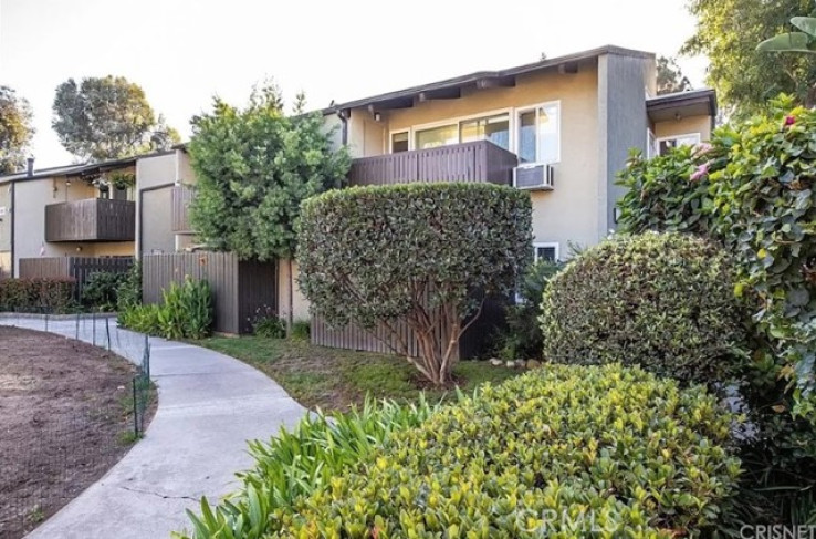 2 Bed Home for Sale in Culver City, California