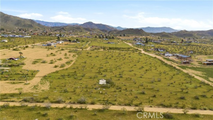  Land for Sale in Apple Valley, California