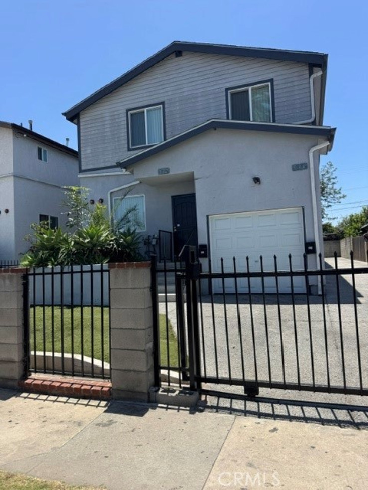  Income Home for Sale in Los Angeles, California