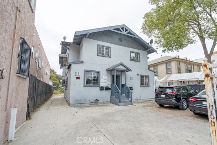  Income Home for Sale in Los Angeles, California