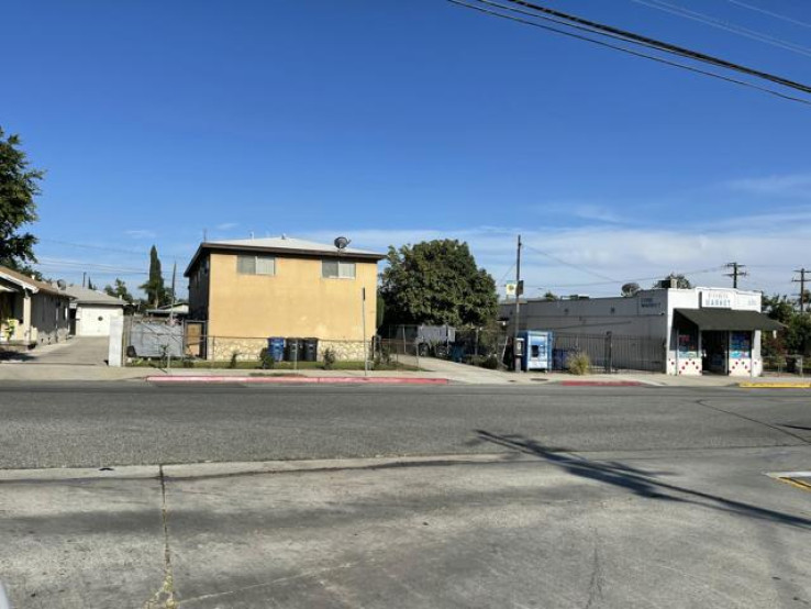  Income Home for Sale in Los Angeles, California