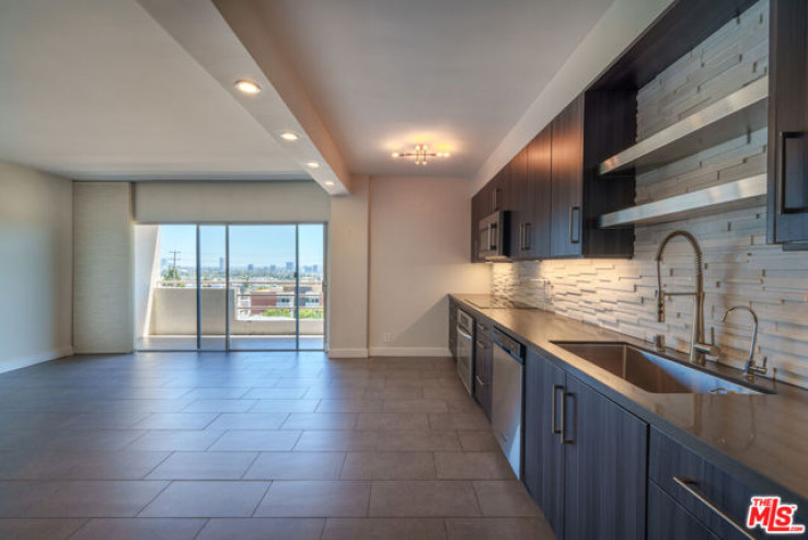 1 Bed Home for Sale in West Hollywood, California