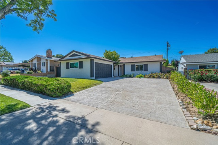 3 Bed Home for Sale in Saugus, California