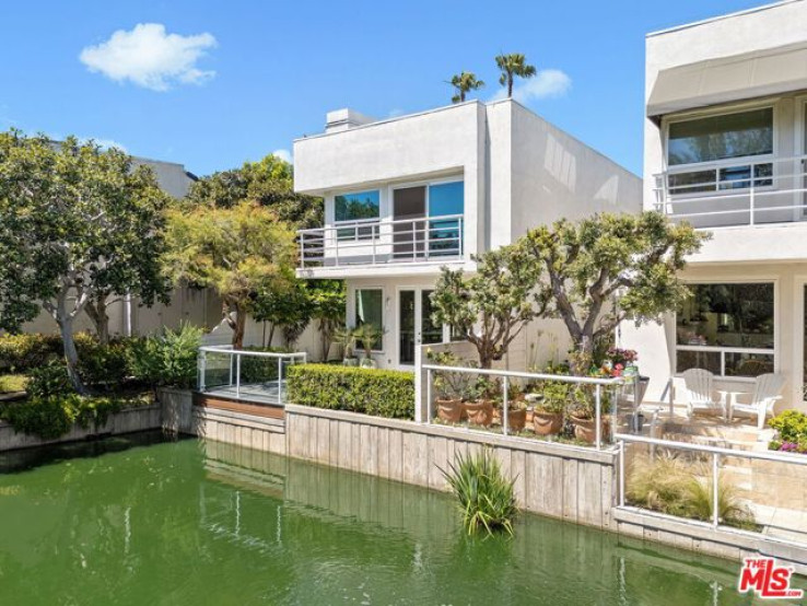 Residential Home in Venice
