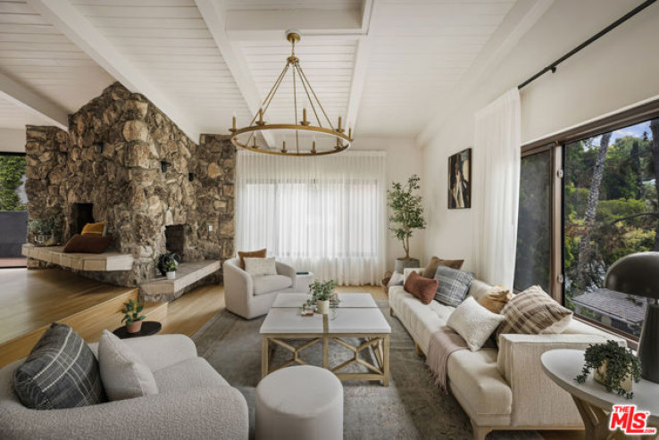 Residential Home in Los Feliz