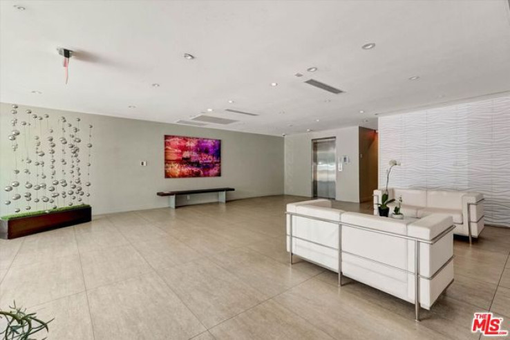 2 Bed Home for Sale in Los Angeles, California