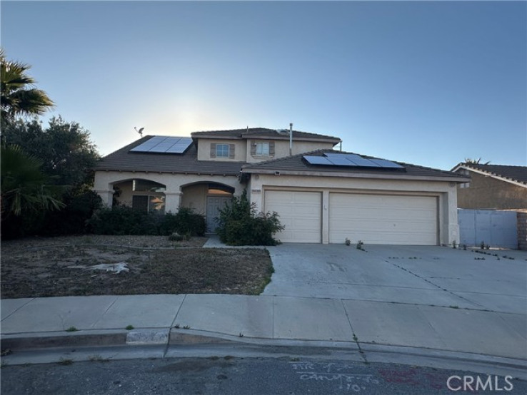 Residential Home in Victorville