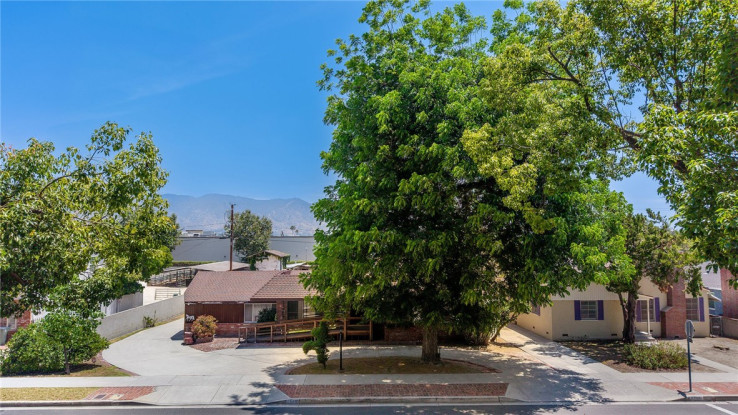 Residential Home in Burbank